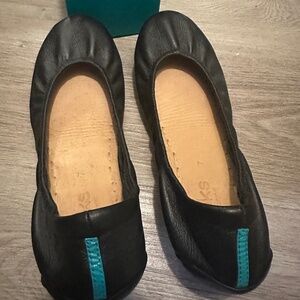 Tieks Black Matte Sz 7 Like New